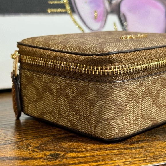 Coach Signature Monogram Jewelry Box new - Picture 4 of 8